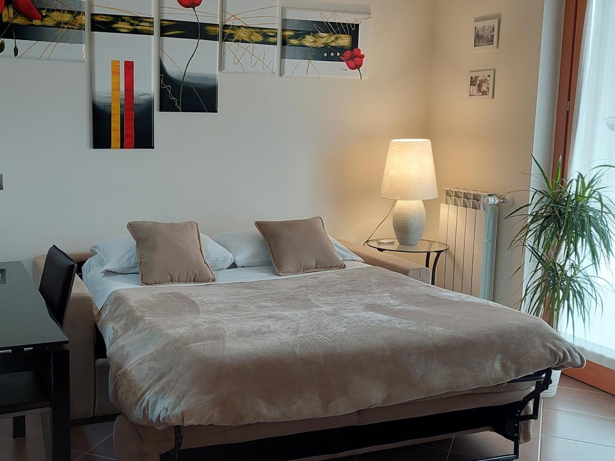 Relax & Business Luxury Apartment Velletri Luaran gambar