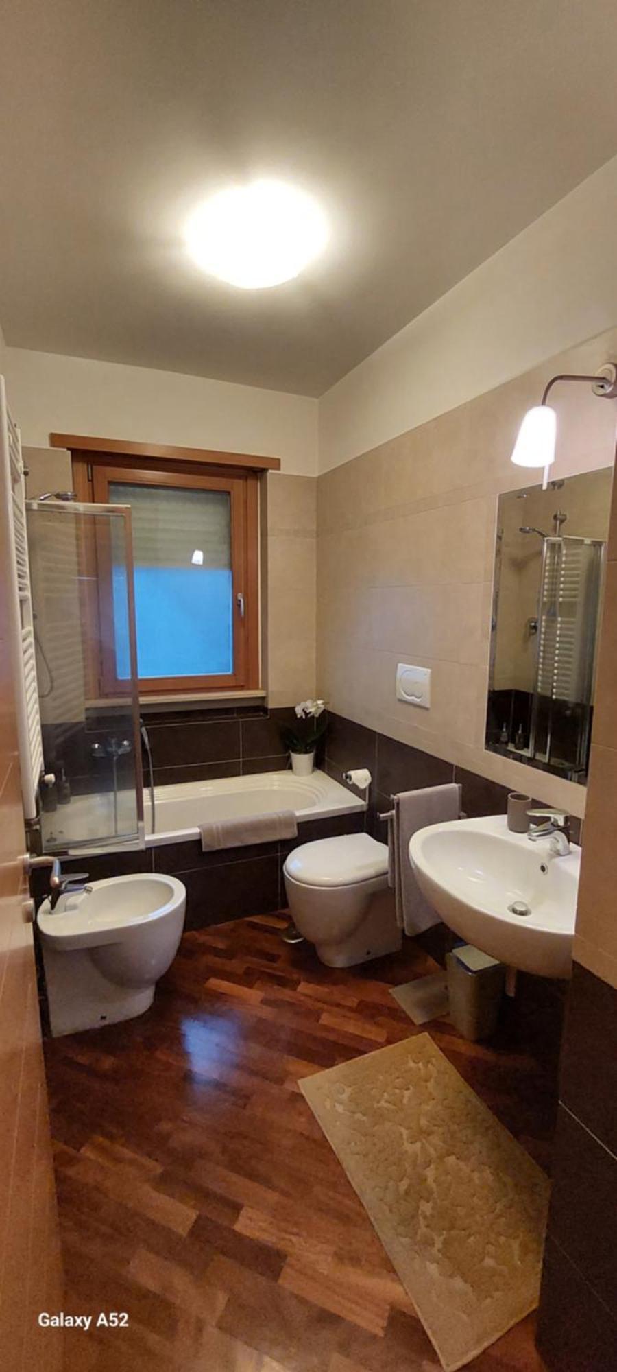 Relax & Business Luxury Apartment Velletri Luaran gambar