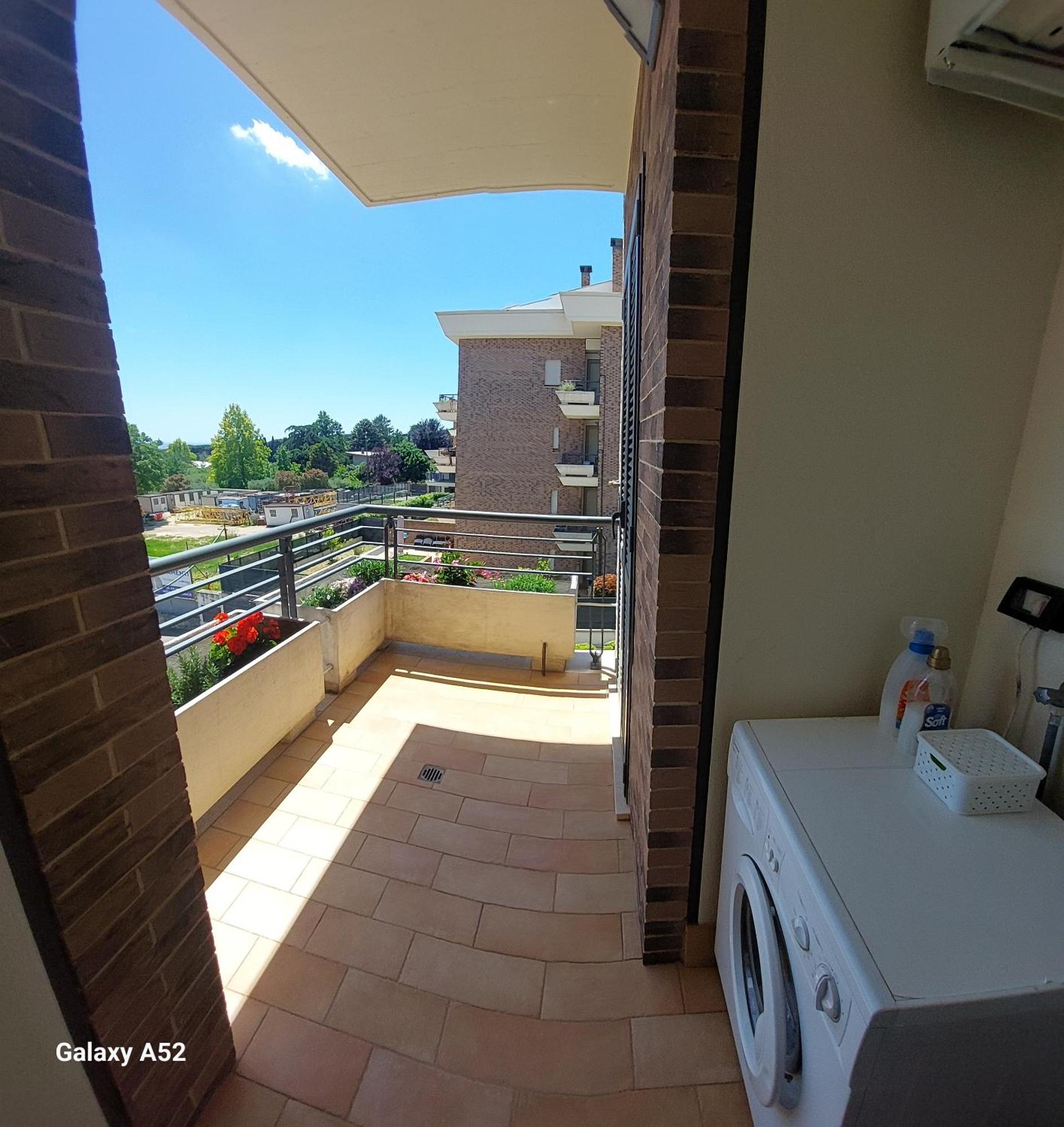 Relax & Business Luxury Apartment Velletri Luaran gambar